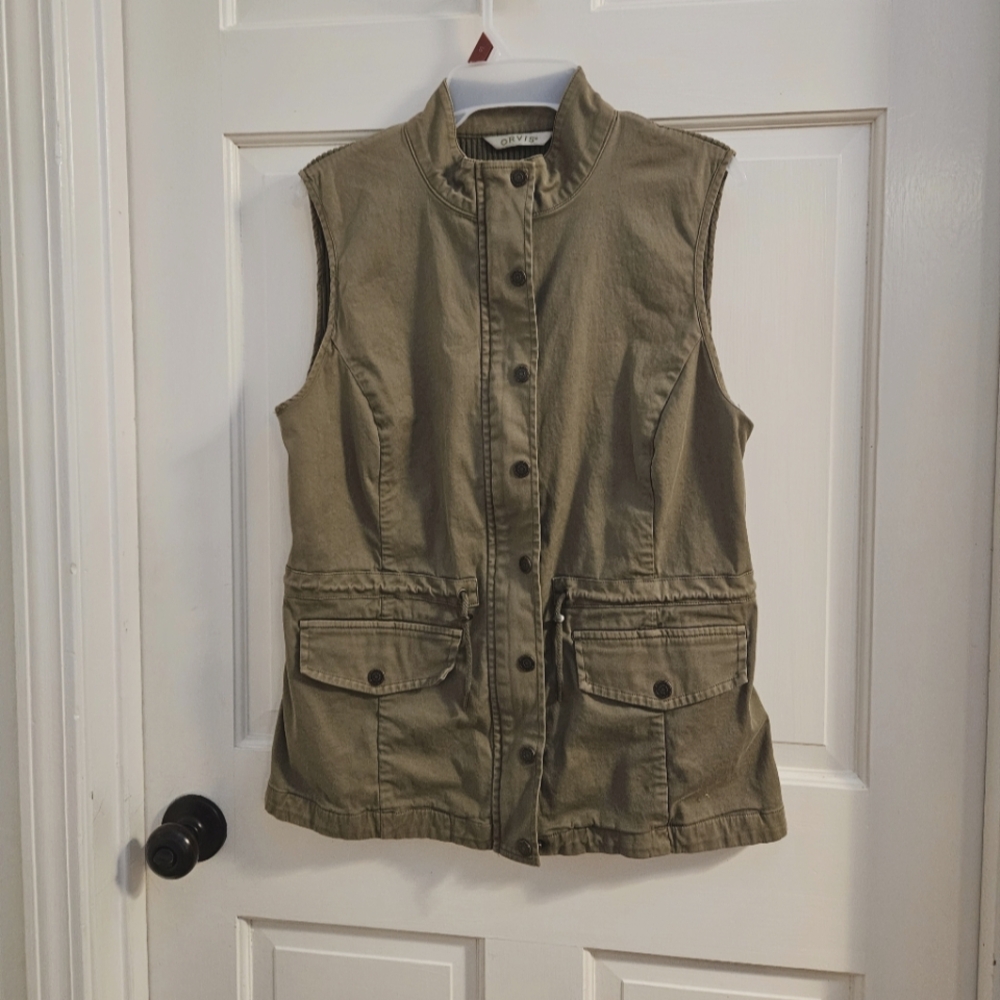 Orvis Green cargo vest size M